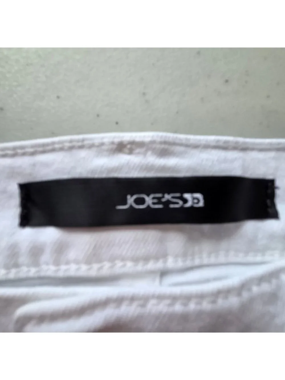 Joes Jeans White Denim Justen Bermuda Shorts Size 29